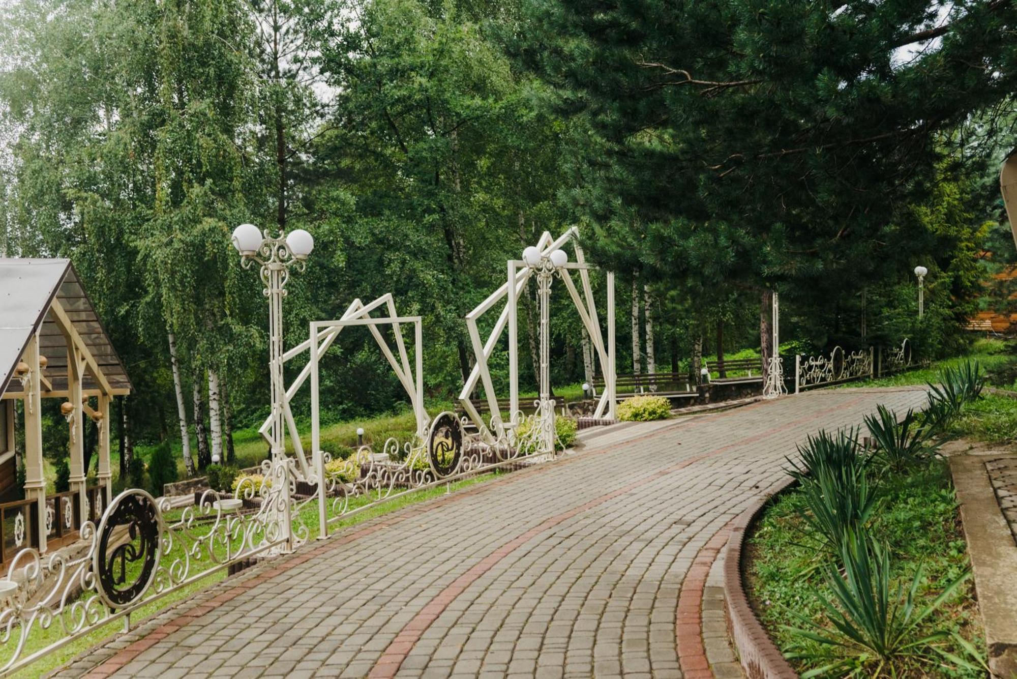 Сосновий Двір Косов Экстерьер фото